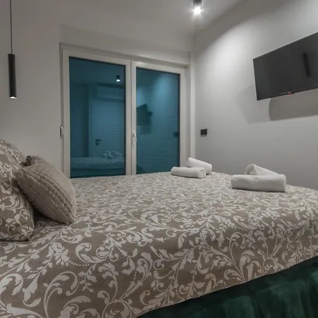 Zitab Luxury Apartamento